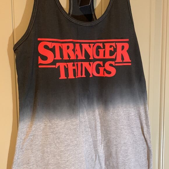 STRANGER THINGS Logo Dip-Dye Tank Top NWT M - Picture 3 of 6